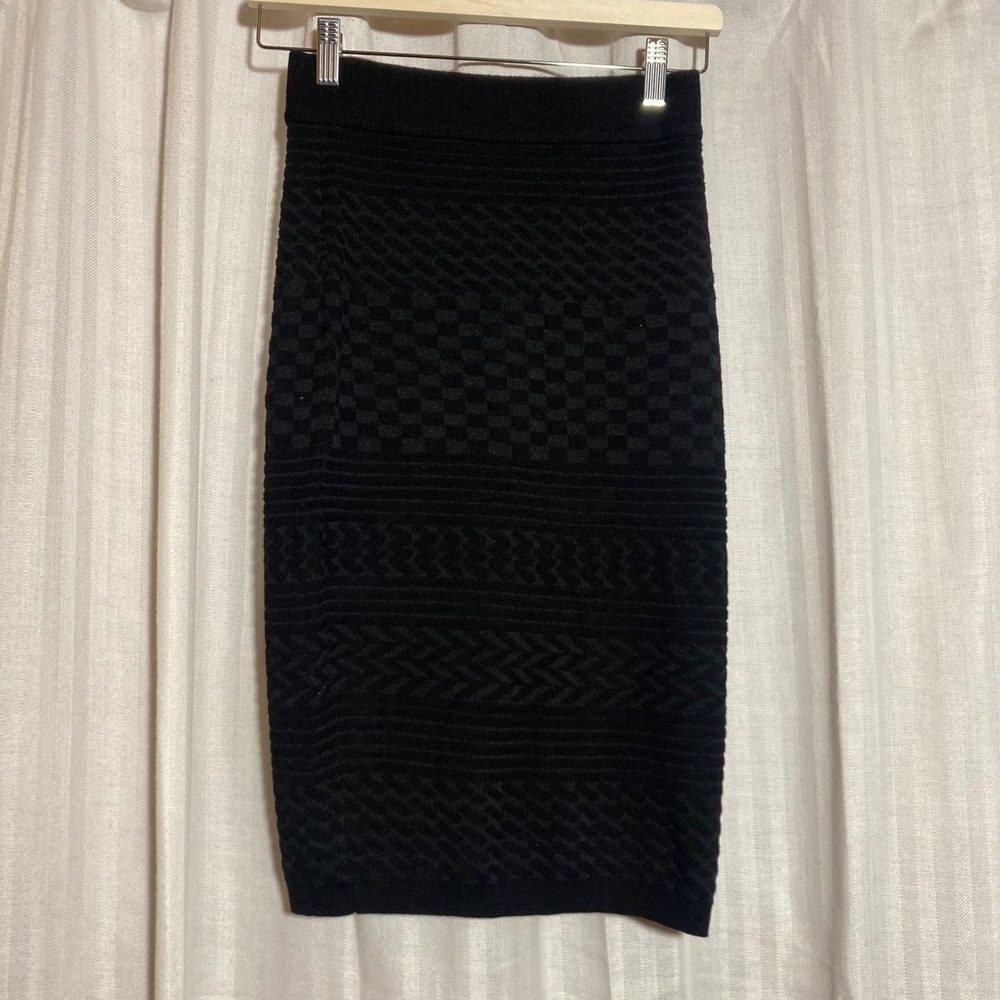 Kendall + Kylie Black Knit Midi Skirt Textured Bodycon Chevron S Career Office